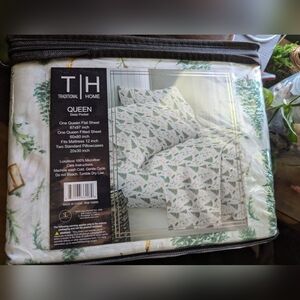 Queen Wrinkle Free Luxurious Winter Sheet Set